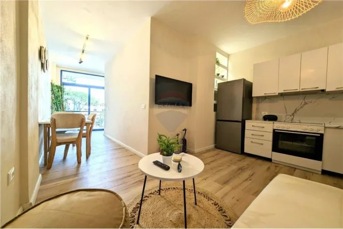 Durres, shitet apartament 1+1+Ballkon, Kati 2, 54 m² 69,000 € (Afer me Kompleksin Fafa - Golem)