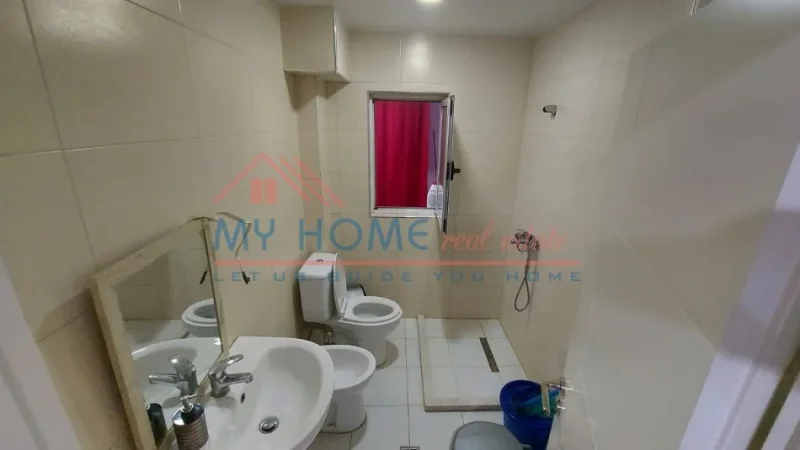 Tirane, shitet apartament 1+1+Aneks+Ballkon, Kati 4, 60 m² 77,000 € (Shkolla e Bashkuar)