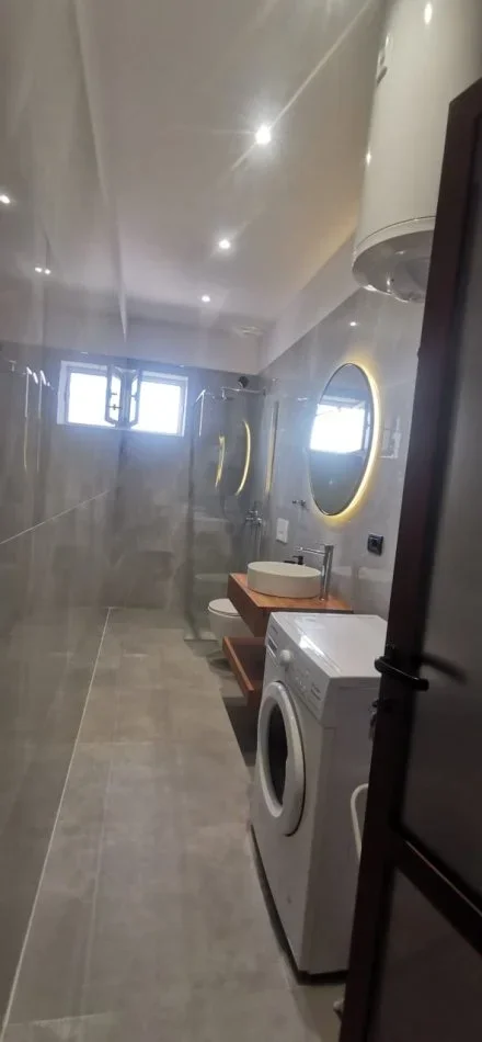 Rr. Todi Shkurti, jepet me qera shtepi 1+1, Kati 2, 70 m² 450 €