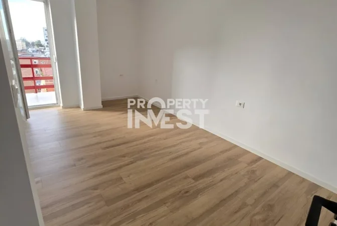 📍ish Profarma, shitet Apartament 2+1 pallat i ri me ashensor