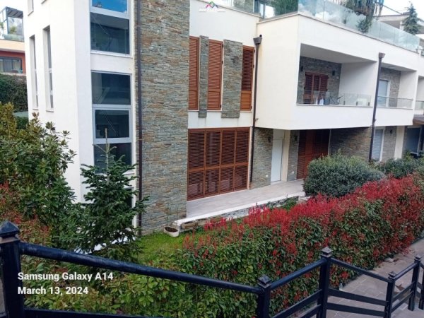 Tirane, jepet me qera Vile 2+1+Ballkon, Kati 1, 280 m² 1,500 € (Liqeni i Thate)