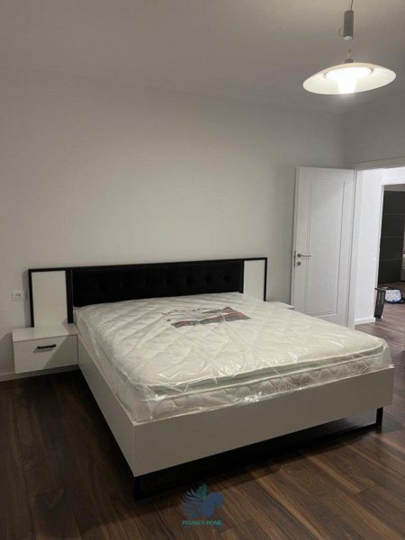 Jepet Me Qera Apartament 2+1 Tek Rruga e Durrsit [ID P02127]