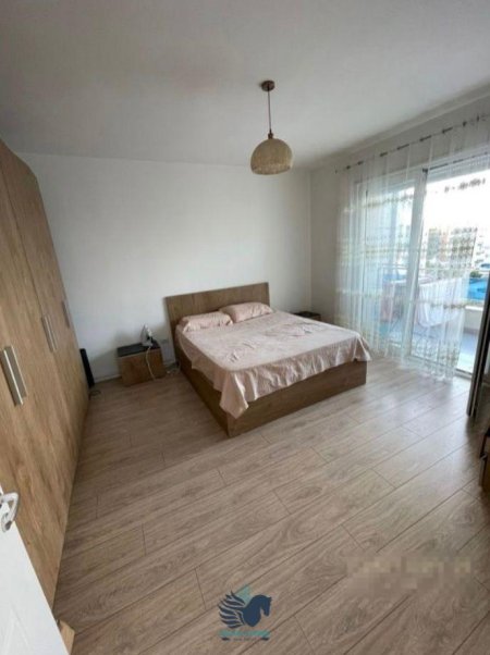 Jepet Me Qera Apartament 1+1 Prane Liqenit [ID P0189]