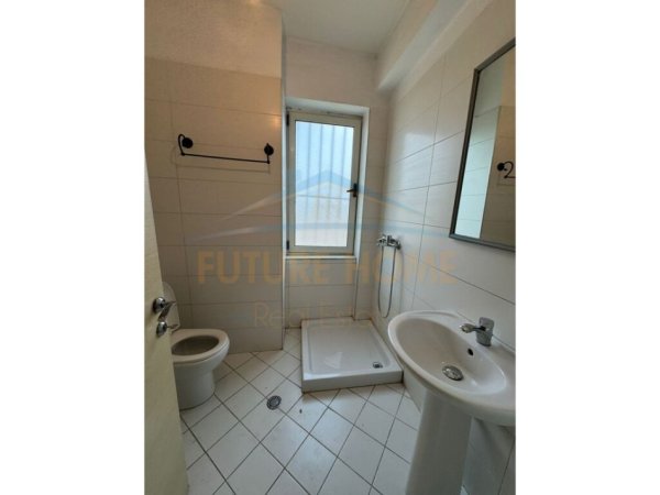 Tirane, shitet apartament 2+1+Ballkon Kati 5, 85 m² 178,000 € (Myslym Shyri