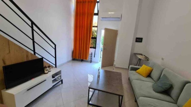 Vlore, Lungo Mare, Shitet apartament Duplex, 73 m², 110,500 €