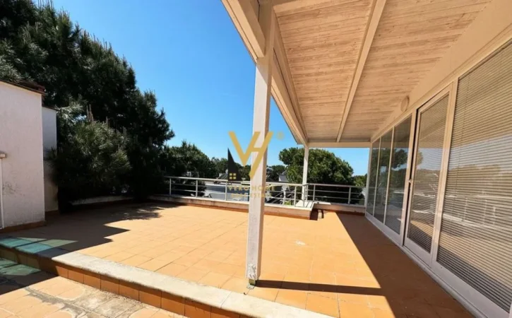 Gjiri Lalezit | Hamallaj, shitet apartament 2 Katshe Kati 0, 392 m² 1,030,000 € (GJIRI I LALEZIT