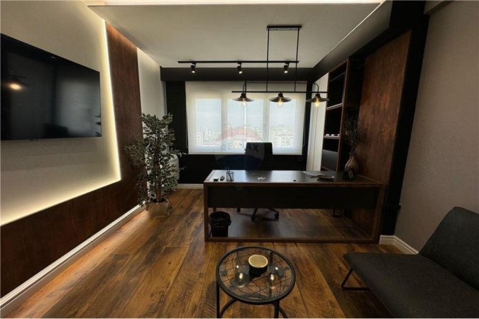 Tirane, shitet apartament 3+1 Kati 9, 140 m² 325,000 € (Rruga Sami Frsheri - Bllok