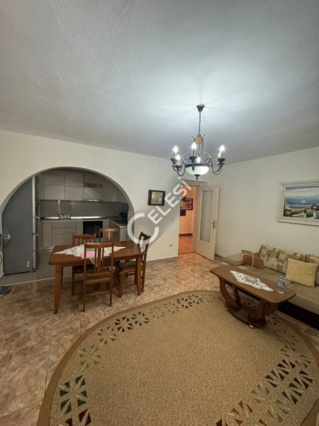 Tirane, jepet me qera apartament 1+1+Aneks Kati 1, 80 m² 550 € (SHESHI WILLSON