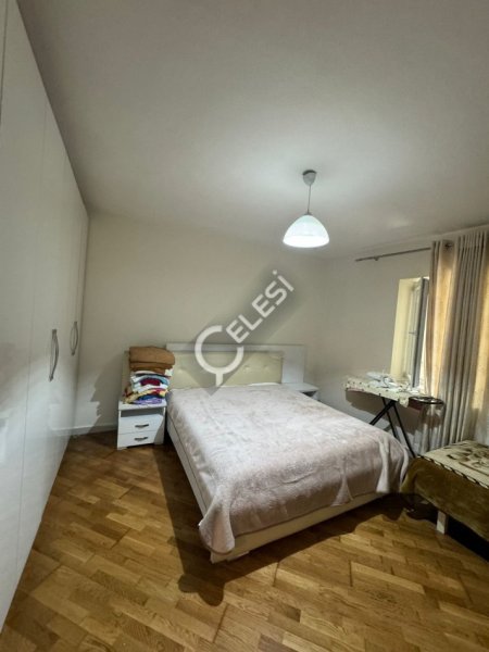 Tirane, jepet me qera apartament 1+1+Aneks Kati 1, 80 m² 550 € (SHESHI WILLSON