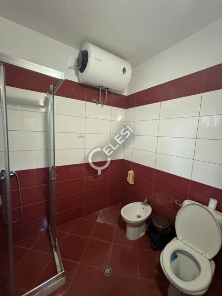 Tirane, jepet me qera apartament 1+1+Aneks Kati 1, 80 m² 550 € (SHESHI WILLSON