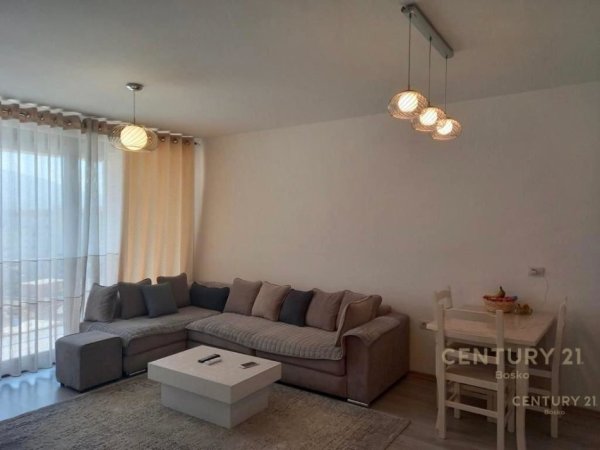 Tirane, apartament , 65 m² 500 € (