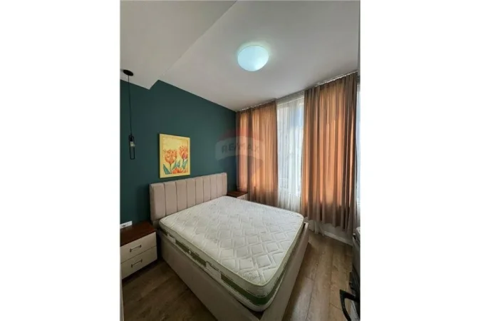 Tirane, jepet me qera apartament 1+1 Kati 3, 55 m² 500 € (Kopshti botanik)