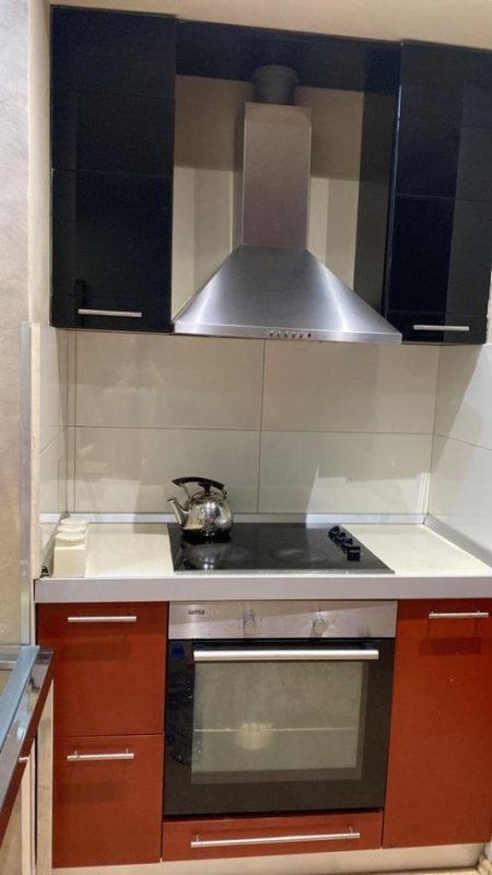 Tirane, jepet me qera apartament 2+1+Aneks+Ballkon Kati 3, 90 m² 600 € Don Bosko, Tirane (nuk bashkepunoj me agjenci)