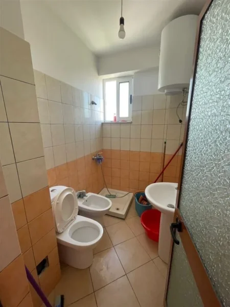 Durres, shitet apartament 2+1 Kati 9, 87 m² 77,000 € 