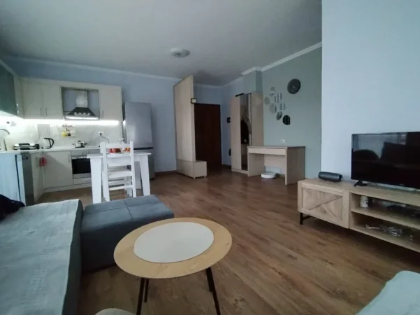 Apartament 1+1 per Shitje ne Sarandë, rruga Butrinti.