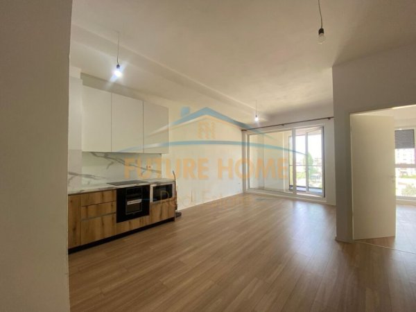 Tirane, shitet apartament 1+1+Ballkon Kati 6, 64 m² 116,000 € (Jordan misja)