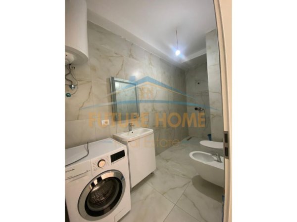 Tirane, shitet apartament 1+1+Ballkon Kati 6, 64 m² 116,000 € (Jordan misja)