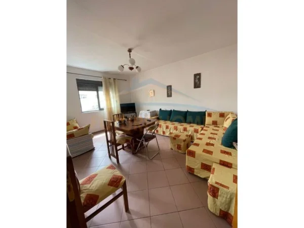 Tirane, jepet me qera apartament 2+1 Kati 2, 73 m² 450 € (21-Dhjetori)