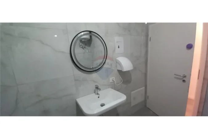 Tirane, jepet me qera apartament 2+1 Kati 0, 105 m² 420 € (APARTAMENT ME QIRA 2+1 NE ALI DEMI MANGALEM)