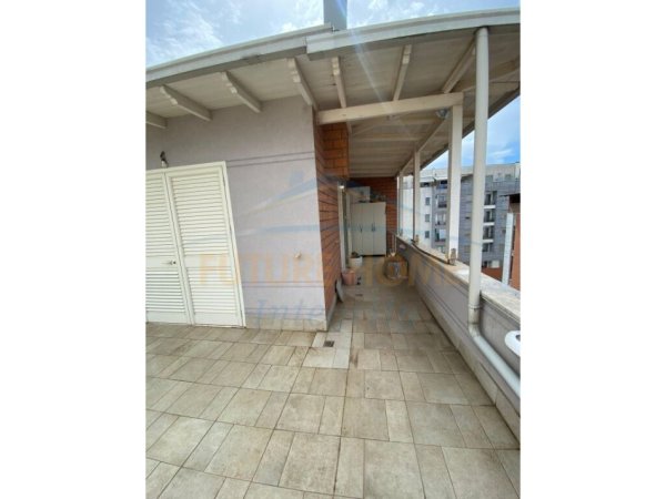 Tirane, shitet apartament 3+1+Aneks+Ballkon Kati 7, 140 m² 332,000 € (Rruga e Dibres)