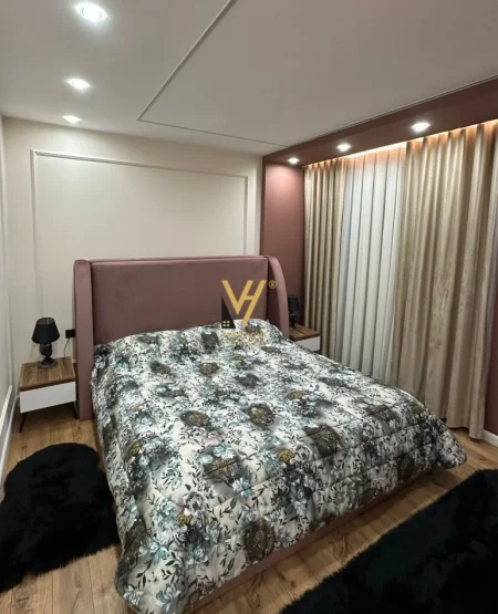 Vlore, shitet apartament 1+1+Ballkon Kati 10, 124 m² 250,000 € (VLORE)