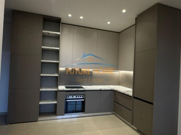 Tirane, jepet me qera apartament 2+1 Kati 2, 100 m² 600 € (RESTORANT DURRESI)