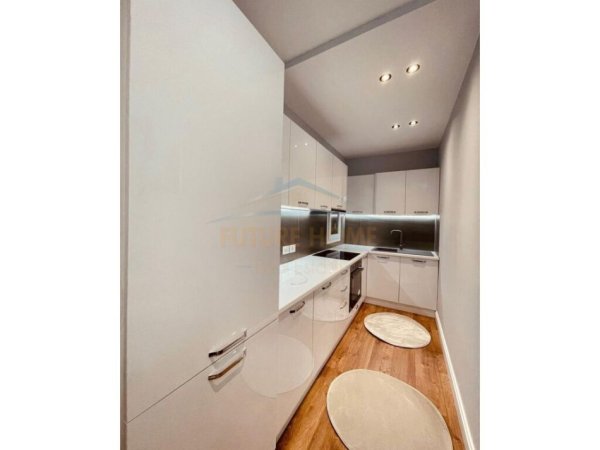 Tirane, jepet me qera apartament 2+1 Kati 2, 100 m² 630 € (ISH PARKU)