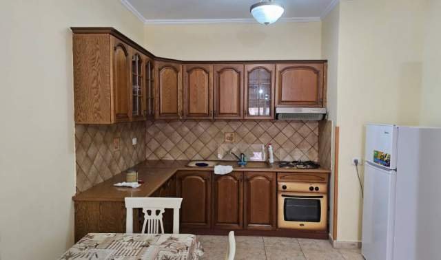 Tirane, jepet me qera apartament Kati 6, 71 m² 400 €