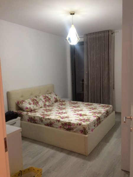 Tirane, jepet me qera apartament 1+1+Ballkon Kati 4, 65 m² 500 € (DON BOSKO)