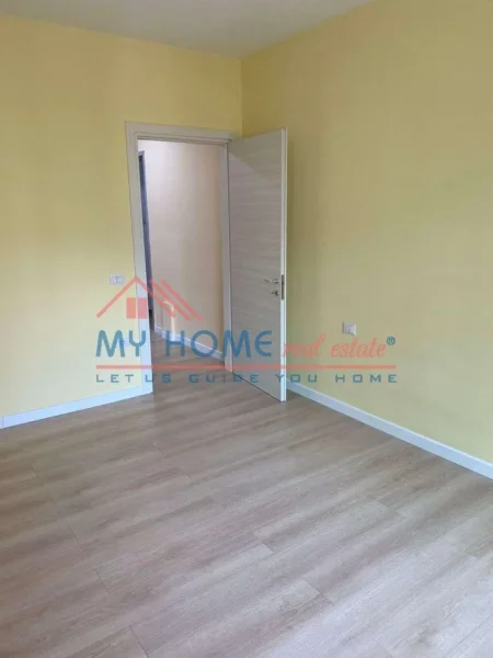 Tirane, jepet me qera zyre Kati 2, 80 m² 700 € (Selvia)