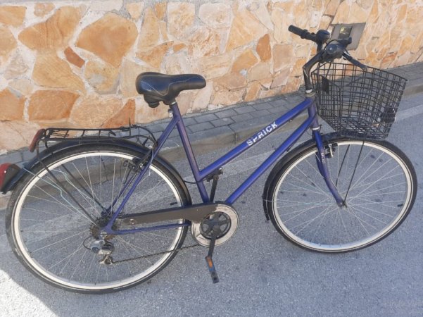 Tirane, shes biciklete lejla, 100 €