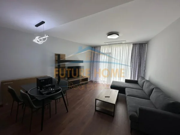 Tirane, jepet me qera apartament 1+1+Ballkon Kati 5, 72 m² 1,000 € (Kristo Luarasi)