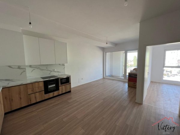 Apartament 1+1 per shitje tek Kompleksi Marga, prane Bulevardit te Ri.