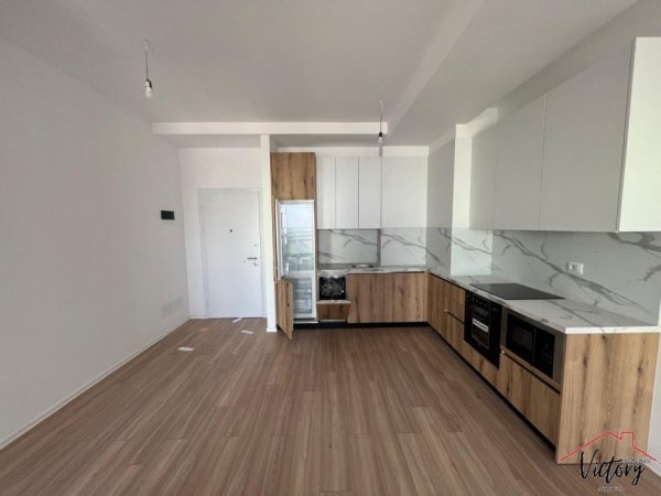Apartament 1+1 per shitje tek Kompleksi Marga, prane Bulevardit te Ri.