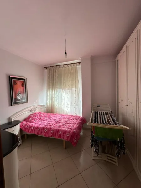 Tirane, jepet me qera apartament 3+1+Ballkon Kati 6, 135 m² 600 € (Rr.Teodor Keko,Astir)