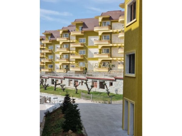 Tirane, shes apartament 1+1 Kati 2, 75 m² 105,700 € (Farke)