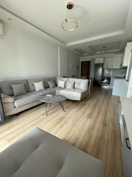 Tirane, jepet me qera 1+1+Ballkon Kati 3, 73 m² 550 € (Rruga Kodra e Diellit)