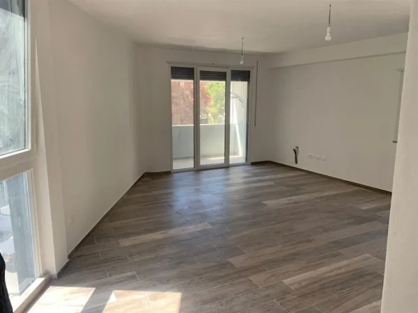 Durres, shitet apartament 2+1 , 97 m² 