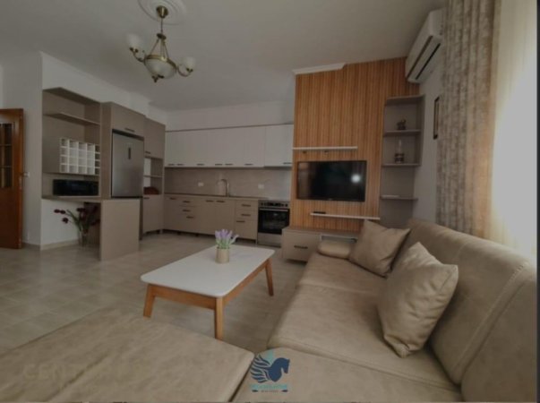 Jepet Me Qera Apartament 2+1+2 Tek 5 Maj [ID P02123]