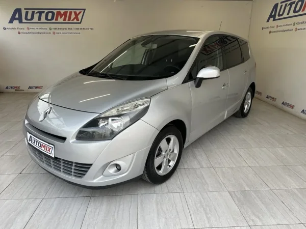 Tirane, shes makine SCENIC Nafte, gri metalizato manuale Klima 231000 km 4,300 €