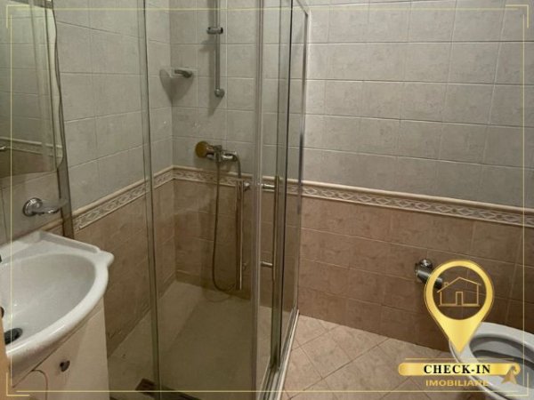 Tirane, jepet me qera apartament 2+1+Aneks+Ballkon Kati 8, 145 m² 800 € (Abdyl Frasheri)