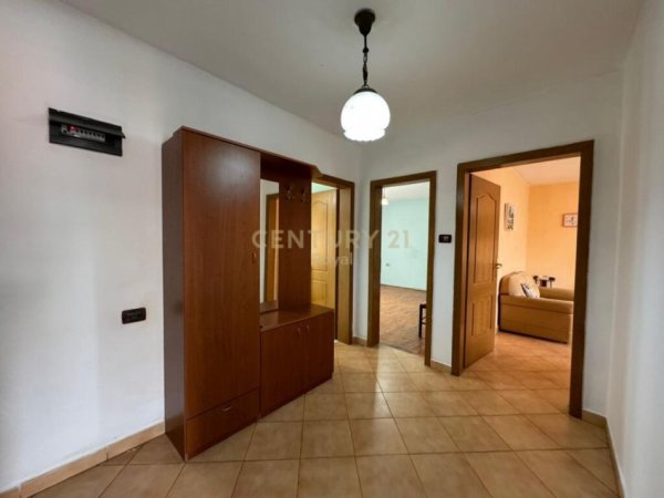 Tirane, shitet apartament 2+1 Kati 5, 80 m² 126,800 € (Gjimnazi partizani)