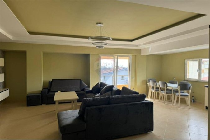 Tirane, jepet me qera apartament 2+1 , 124 m² 500 € (Ruga Irfan Tershana - Vilat Amerikane - Qyteti Studenti)