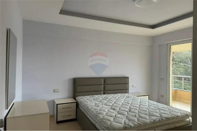 Tirane, jepet me qera apartament 2+1 , 124 m² 500 € (Ruga Irfan Tershana - Vilat Amerikane - Qyteti Studenti)