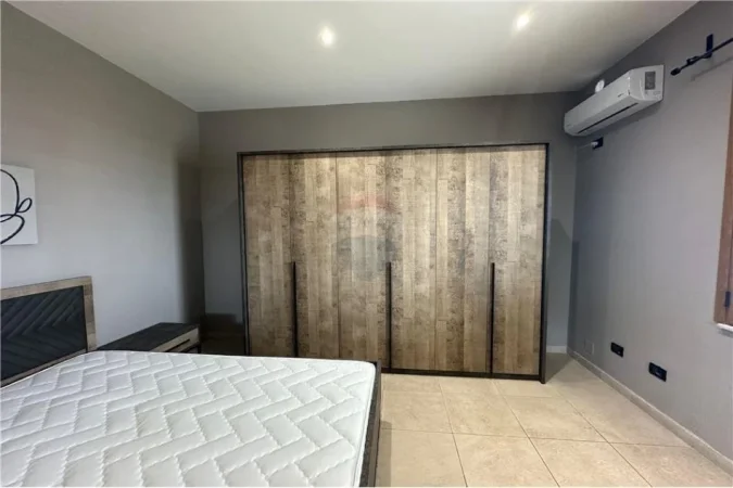 Tirane, jepet me qera apartament 1+1 Kati 2, 42 m² 450 € (Kristaq Capo)