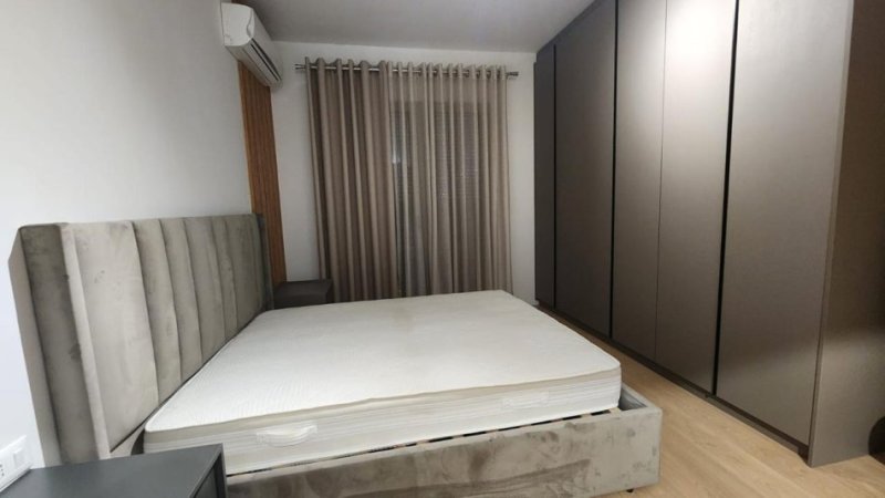 Tirane, shitet apartament 2+1 Kati 5, 147 m² 365,000 € (Rruga e Kavajes