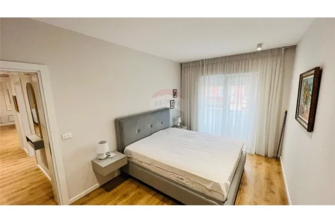 Tirane, jepet me qera apartament 2+1 Kati 2, 110 m² 1,000 € (Sulejman Pasha)