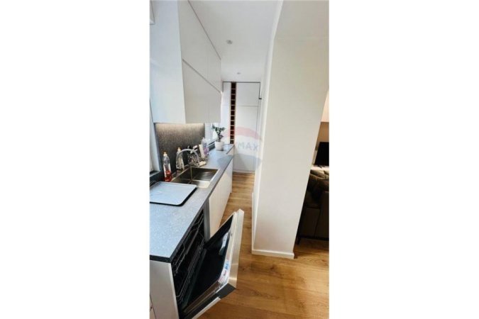 Tirane, jepet me qera apartament 2+1 Kati 2, 110 m² 1,000 € (Sulejman Pasha)