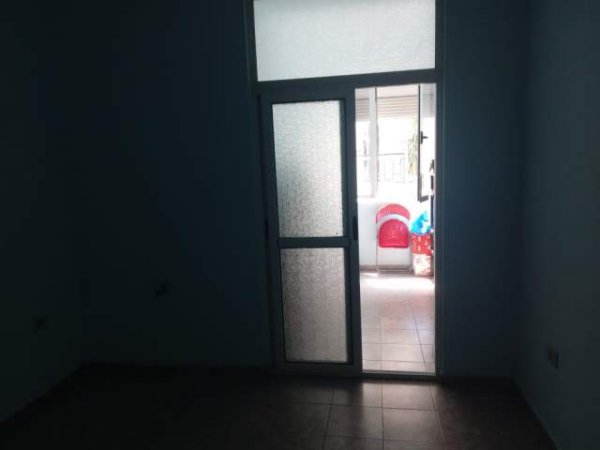 Tirane, jepet me qera apartament 2+1+BLK Kati 2, 90 m² 400 Euro (sulejman delvina)