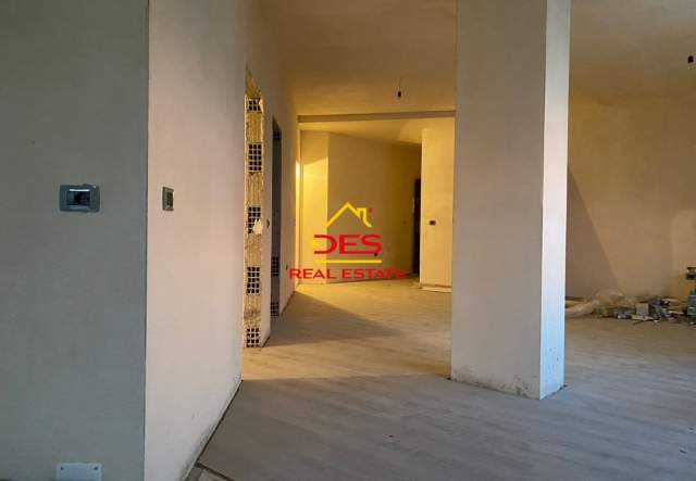 Shqiperi, ofert apartament Kati 8, 116 m² 75.000 Euro (Rruga Sadik Zotaj)